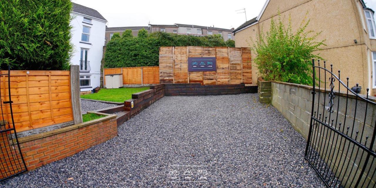 Bike Park Lodge Merthyr Tydfil Exterior photo